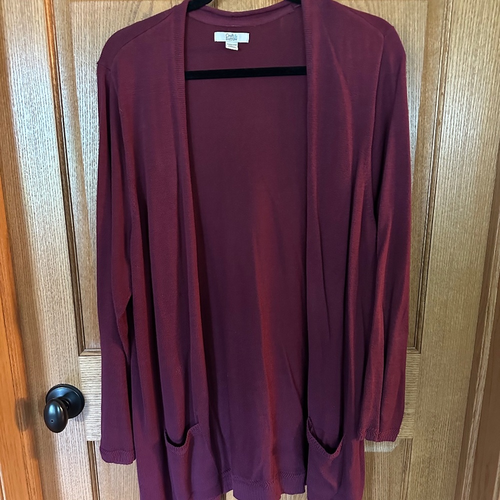Croft & Barrow Burgundy Cardigan Sweater w/2 front pockets.  Size 1X.